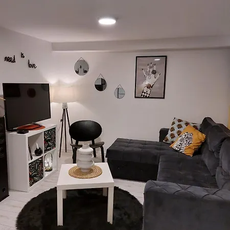 Bowler Hat Appartement *