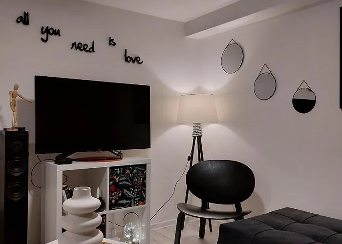 Bowler Apartman Belgrade